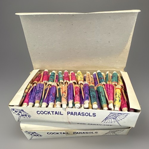 Vtg paper cocktail - vtg,